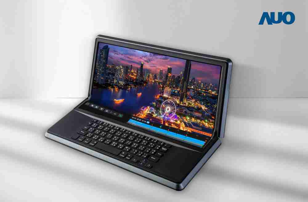 PG国际14.6吋Micro LED折迭显示屏幕，，搭配半径4mm的弯折绞炼，，，，以及高画素、、高亮度、、、高对比度的显示技术特点，，，，即便在大视角下仍保有绝佳色相与亮度